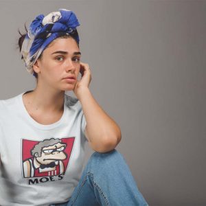 Simpsons Moe KFC Polera Blanca Mujer